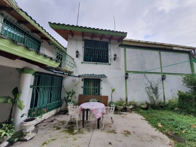 Venta de casa en Unidad del Valle, muy cerca de zona universitaria en Xalapa, Veracruz. Negociable