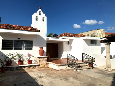 Casa En Renta Ideal Para Oficina, Excelente Ubicación Dentro De Mérida, En La Colonia Itzimna