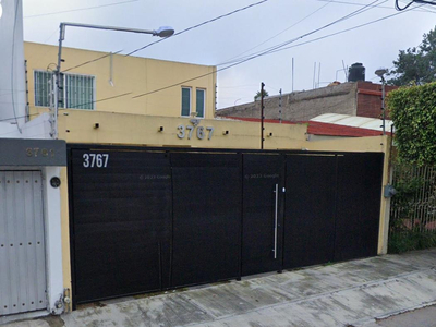 Casa En Venta En Andrómeda 3767 La Calma, Zapopan, Jal Remate Entrega Garantizada En Remates Bancarios Por mas de 10 años