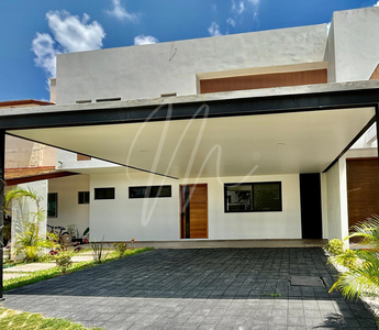Casa En Venta En Cancun, Residencial Aqua