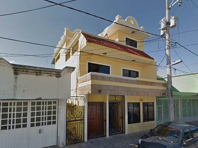 Casa En Venta En Reforma, Villahermosa, Tab. En Remate