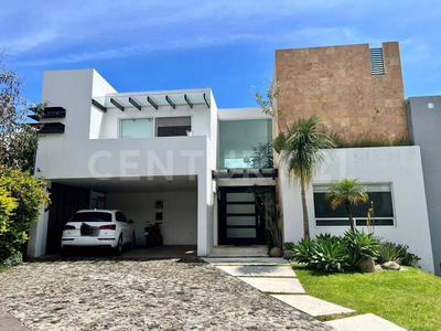 Casa Estilo Moderno Zona Norte De Cuernavaca