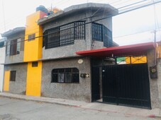 casa en venta en jiutepec - 8 recámaras - 6 baños