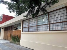casa sola en venta con uso de suelo sobre calle amores - 4 baños - 317 m2
