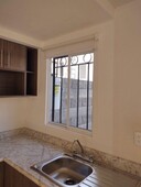 casas en renta - 75m2 - 2 recámaras - real solare - 6,000