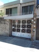 en venta, casa para actualizar en irrigacion - 3 recámaras - 278 m2