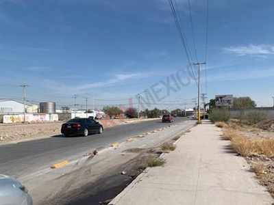 Terreno En Venta Sobre Calzada Gómez Morín Y Av De Los Metales Frente A Línea Verde Y Facil Ac...