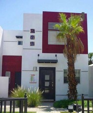Casa en Venta en Barcelona Residencial Mexicali, Baja California