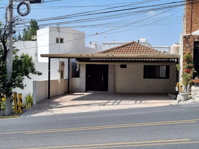 Casa En Renta Lomas Del Valle