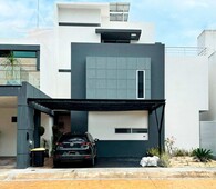 doomos. casa en venta en arbolada cancun codigo ibo5483