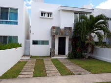 doomos. renta de casa en residencial la calma sm 50, cancun, q roo