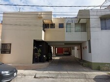 PROPIEDAD EN ZONA RESIDENCIAL EN VENTA FRENTE AVENIDA EN CAMPESTRE, SAN LUIS