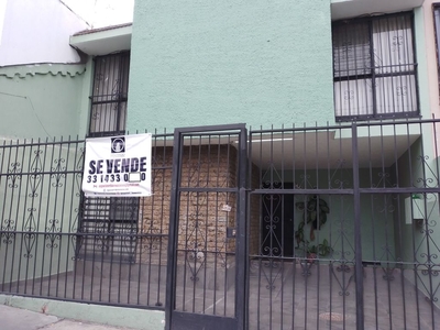 Bonita casa con una magnífica ubicación, en Santa Elena Alcalde, Guadalajara