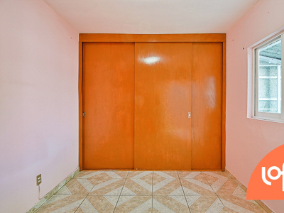 Casa en Venta - Andador magdalena de las salinas, Panamericana, Gustavo A. Madero - 5 recámaras - 248 m2
