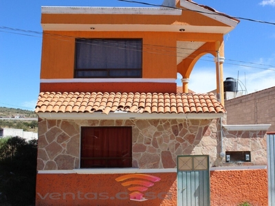 Casa en Venta - apan - 6 recámaras - 6 baños - 310 m2