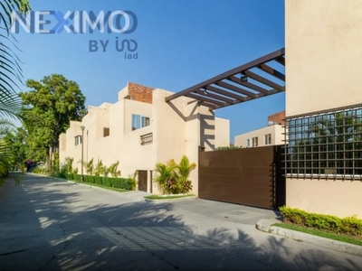 Casa en venta en condominio Yautepec, Morelos - 4 baños - 123 m2