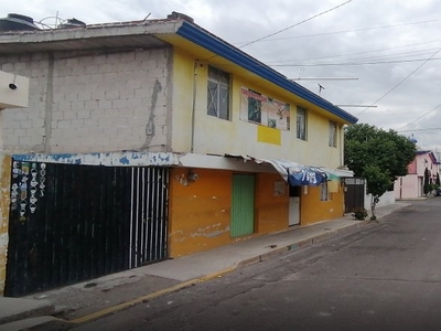 Casa en venta en la Colonia Villa Universitaria, Puebla