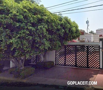 Casa en Venta - FUENTE DEL PESCADOR, Lomas de Tecamachalco - 20 habitaciones - 4 baños - 122.00 m2