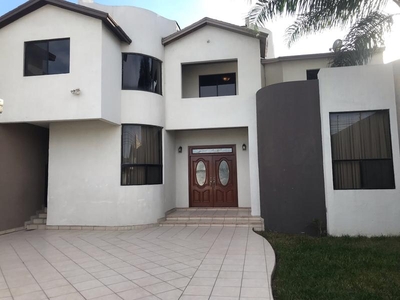 Casas en renta - 312m2 - 3 recámaras - Tijuana - $1,800 USD