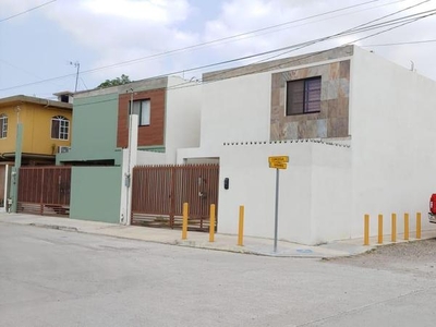 Casas en venta - 109m2 - 3 recámaras - Tampico - $1,950,000
