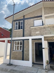 Casas en venta - 120m2 - 2 recámaras - San Cristobal de las Casas - $1,450,000