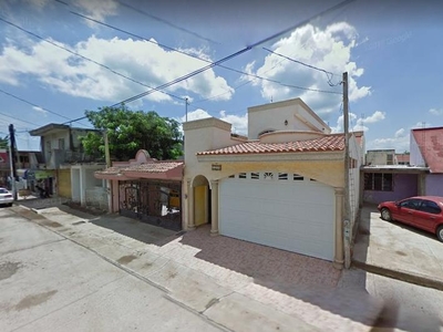 Casas en venta - 140m2 - 3 recámaras - Culiacan - $2,065,000