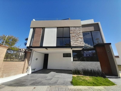 Casas en venta - 144m2 - 3 recámaras - Lomas de Angelópolis - $4,050,000