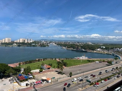 Departamentos en venta - 126m2 - 2 recámaras - Puerto Vallarta - $310,000 USD