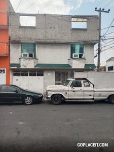 Casa en Nezahualcóyotl, Metropolitana segunda sección