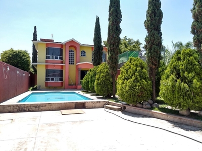 En Venta, ¡¡¡Opotunidad!!!Casa con alberca en Tehuixtlera Cocoyoc Morelos - 4 recámaras - 4 baños - 250 m2