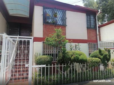 Venta Casa Duplex de 3 recámaras en Condominio, Narciso Mendoza, CDMX - 1 baño - 65 m2