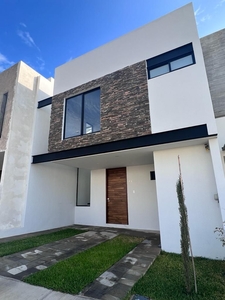 Residencia venta en Coto Pontevedra Capital Norte, Zapopan