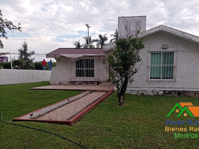 Se Vende Casa De Oportunidad Para Remodelar En Amates De Oaxtepec, Frente A Six Flags Hurricane Harbor