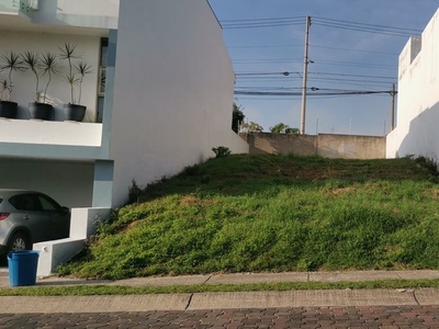 Se Vende Terreno en Bosques de Santa Anita