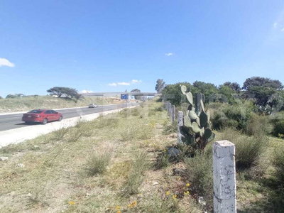 Terreno En Venta Sobre La Autopista Qro-mex, Sjr, Querétaro.