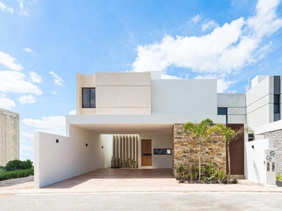 CASA EN VENTA, MÉRIDA, YUCATÁN 