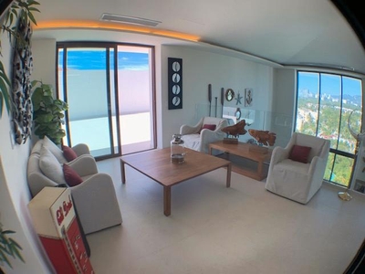 ESPECTACULAR PENTHOUSE EN LA ISLA IBIZA