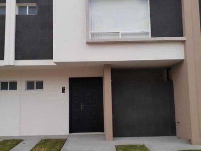 Casa en condominio en venta Paseo Arboleda, Avenida Arboleda, Santin, San Mateo Otzacatipan, Estado De México, México