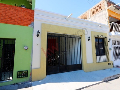 Casa de una planta recién construida en venta en el centro de Mazatlán Sinaloa