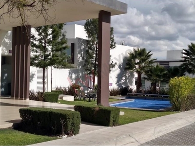 RENTO CASA EN RESIDENCIAL EL REFUGIO, ZONA URBANIZADA EN CRECIMIENTO, CON AMENIDADES PET FRIENDLY. ÚLTIMAS DISPONIBLES. C.P.: 76146