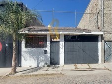 casa en venta en colonia arenales tapatíos