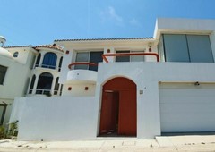 casas en venta - 340m2 - 4 recámaras - real del mar - 490,000 usd