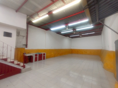 Bodega Comercial En Renta En Jiutepec Morelos.