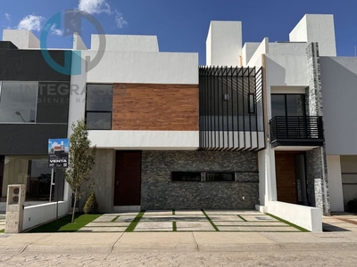Casa residencial en fraccionamiento residencial con amenidades, gema residencial, Pachuca