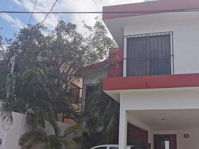 Doomos. INMOBILIARIA VENTA/RENTA CASA EN SM 2 DE 4 RECAMARAS