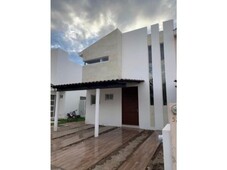 casa en venta en residencial las plazas