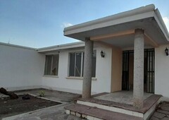 casas en venta - 1800m2 - 4 recámaras - el marqués - 2,700,000