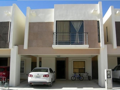 Casa amplia y equipada en CD Juárez