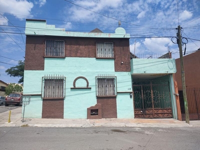 Casa en renta semiamueblada en Col. Virreyes