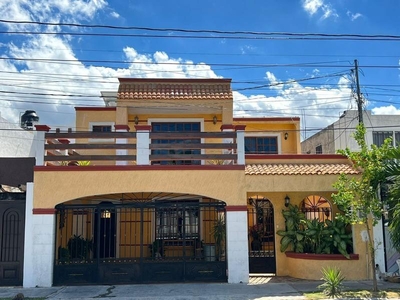 Casa En Venta Con Recamara en PB y Paneles Solares Francisco de Montejo Merida Yucatan